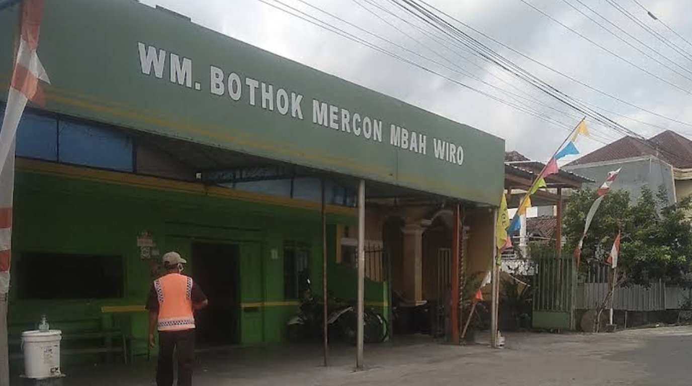 Botok Mercon Mbah Wiro